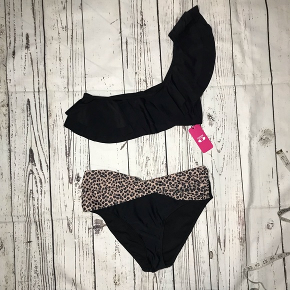 One Shoulder Bikini Top Ruffle animal print - Picture 3 of 13